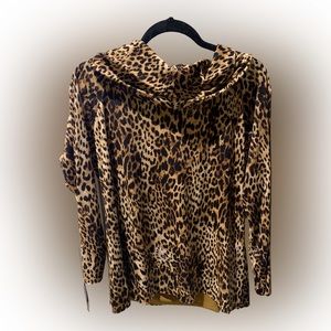 Chico’s cheetah print polyester top